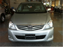 Điểm mặt những dòng xe cũ bình dân gây 'sốt' thị trường