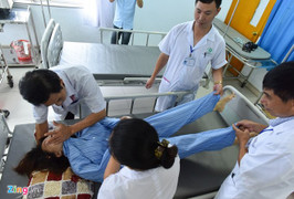 Thức khuya triền miên xem bóng đá dễ phát bệnh tâm thần?