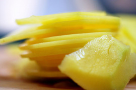 Bật mí tuyệt chiêu loại bỏ các đốm tàn nhang lấm tấm trên da