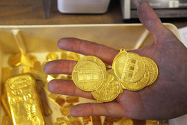 Giá vàng hôm nay 30/9: Thị trường hỗn loạn, báo hiệu một tuần mới đầy sóng gió