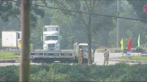 Video: Quy trình kiểm tra xe 'kỳ quặc' của CSGT Thừa Thiên - Huế