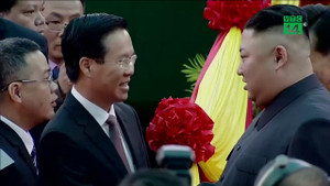 Ông Kim Jong-un nói gì khi đặt chân đến Việt Nam?