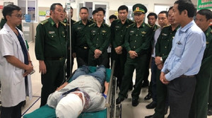 Sang Lào đánh án ma túy xuyên quốc gia, thượng úy biên phòng bị chém trọng thương