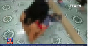 Nhóm nữ sinh đánh hội đồng, lột quần áo bạn học: Thầy cô không ngăn chặn có thể bị xử lý hình sự