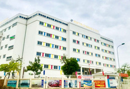 Trường Newton tuyển sinh 'trái phép', cung cấp văn bản có nhiều nghi vấn