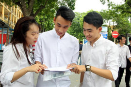 Thí sinh Quảng Ninh tra cứu điểm thi THPT Quốc gia 2019