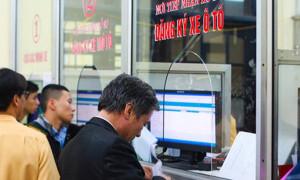 CSGT làm rõ bất minh cấp biển số 'VIP' cho xe Lexus ở Huế