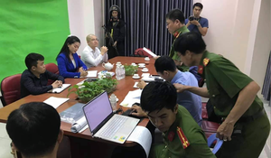 Phó tổng giám đốc Alibaba vẫn mạnh mồm tố công an 'bắt khách hàng ký khống đơn kiện'