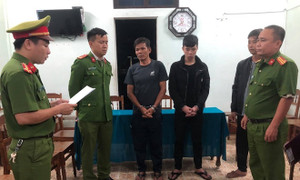 Vượt biên sang Mỹ bị trục xuất, chồng cùng vợ rủ nhau đi lừa đảo hơn 17 tỷ đồng