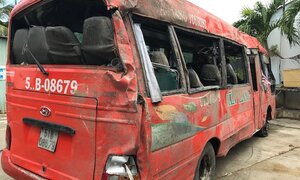 Lật xe khách ở Cần Thơ: 'Xe chạy 100km/h, ai cũng hoảng sợ kêu chạy chậm lại'