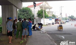 Đi thăm người thân về, hai cha con bị xe tải tông chết thương tâm