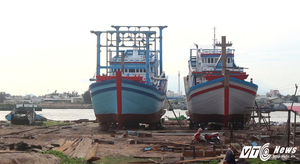 Tàu vỏ gỗ 67 bỏ hoang ở Bình Thuận: Người muốn vay thì không được, kẻ vay được lại ôm tiền bỏ trốn