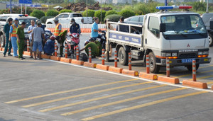 Ngã xe máy vào làn ô tô, nam thanh niên bị cán chết ở hầm Thủ Thiêm