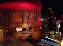 Xe bán tải tông liên hoàn xe máy ở Hà Nội: Nạn nhân kể phút thoát chết thần kỳ