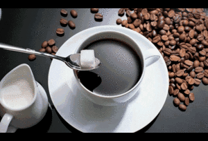 Uống cà phê khi chưa ăn sáng, sai lầm nhiều người mắc