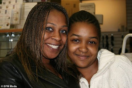 Người phụ nữ bỗng nhiên thèm bia sau khi được ghép tim từ một người lính