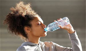 11 mẹo giúp bạn uống đủ nước mỗi ngày