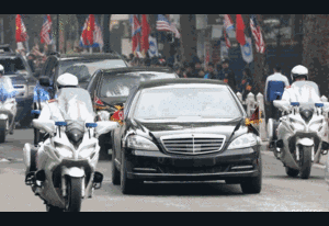 Báo nước ngoài ấn tượng trước sự chào đón Chủ tịch Kim Jong-un nồng nhiệt của người Việt