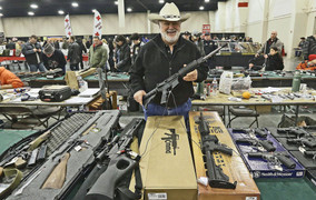 Vụ xả súng đẫm máu nhất lịch sử nước Mỹ hiện đại: Tiết lộ thông tin mới