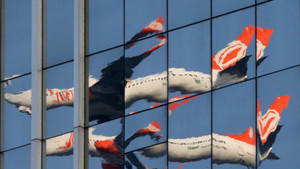 Người phụ nữ bỏ rơi con vừa đẻ trong nhà vệ sinh sân bay gây phẫn nộ