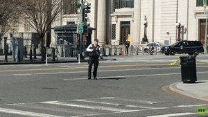 Người đàn ông đến sát hàng rào Nhà trắng, nổ súng tự sát