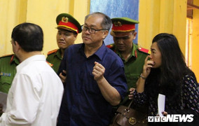 Nói lời sau cùng tại toà, bị cáo Phạm Công Danh nghẹn ngào 'tôi không còn gì cả'