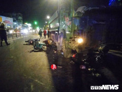 Xe ben cuốn hàng loạt xe máy vào gầm: Một nạn nhân không qua khỏi