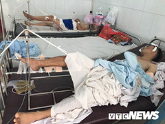 Xe ben cuốn hàng loạt xe máy vào gầm ở Sài Gòn: Lời kể hãi hùng của nạn nhân