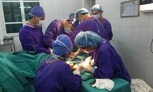 Ca phẫu thuật hy hữu nhất trong tạo hình nối chi cứu ngư dân gặp nạn giữa biển
