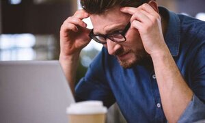 4 mẹo giảm thiểu việc căng mắt cực tốt dành cho dân văn phòng