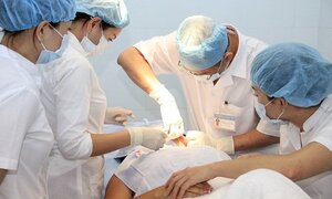 Phẫu thuật thẩm mỹ: Làm gì để không phải 'hứng' hệ lụy kinh hoàng?