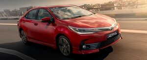 Ôtô giá 300 triệu đồng, người Việt phải chi tiền tỷ để mua