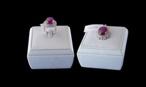 Bộ trang sức ruby sao Yên Bái hiếm nhất thế giới gần 2 tỷ đồng