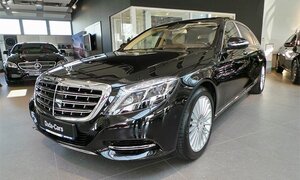 Lexus giảm 200 triệu, Audi giảm 500 triệu: Vẫn khó bán