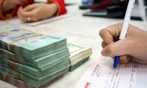 Cuộc đua lãi suất chấm dứt, tỷ giá mới chỉ có 'sóng' nhẹ