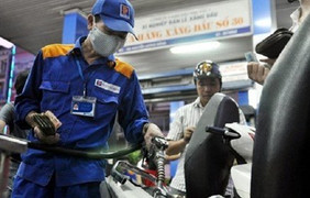 Đề nghị tăng thuế môi trường đối với xăng lên mức trần 4.000 đồng/lít