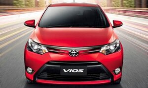 Toyota 'điên cuồng' giảm giá, chưa có dấu hiệu ngừng lại