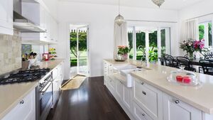 6 cách đơn giản giúp cơ thể không bị nhiễm xạ từ máy tính, điện thoại...