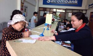 Sacombank trích tiền 'khủng' để chi lương và phụ cấp cho nhân viên