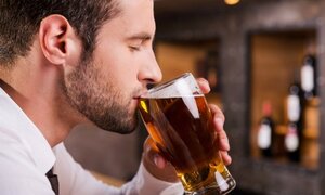 Cảnh báo: Đàn ông uống bia càng nhiều, ngực càng... to