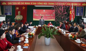 Phó Thủ tướng Vũ Đức Đam thăm Tổng hội Y học, Hội Chữ thập đỏ nhân ngày 27/2