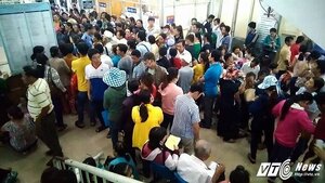 Từ hôm nay, 50 bệnh viện lớn áp dụng tăng viện phí