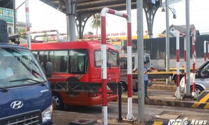 Tin mới nhất cơn bão số 10: Yêu cầu xả các trạm BOT để di dân