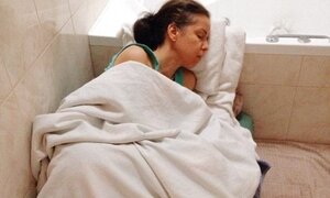 Căn bệnh lạ khiến người phụ nữ cứ đi ra đường là ốm