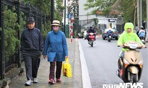 Gió mùa đông bắc về, thời tiết 10 ngày tới ở Hà Nội ra sao?