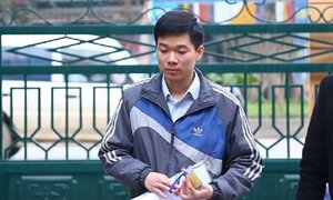 Bác sĩ Hoàng Công Lương xin giữ quyền im lặng tại tòa