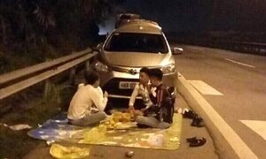 Lại trải chiếu, ngồi ăn trên cao tốc Nội Bài - Lào Cai: Đơn vị quản lý thông tin chính thức