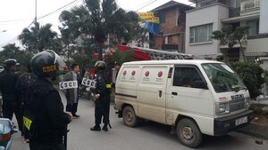 Khống chế nam thanh niên nghi ngáo đá đập phá tài sản trong biệt thự