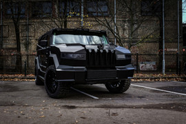 'Quái vật' SUV Dartz Prombron Black Stallion