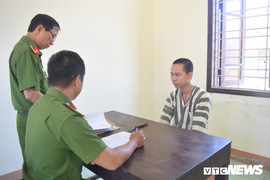 Đang bị khởi tố, côn đồ đất Cảng tiếp tục dùng dao đâm người ở Huế